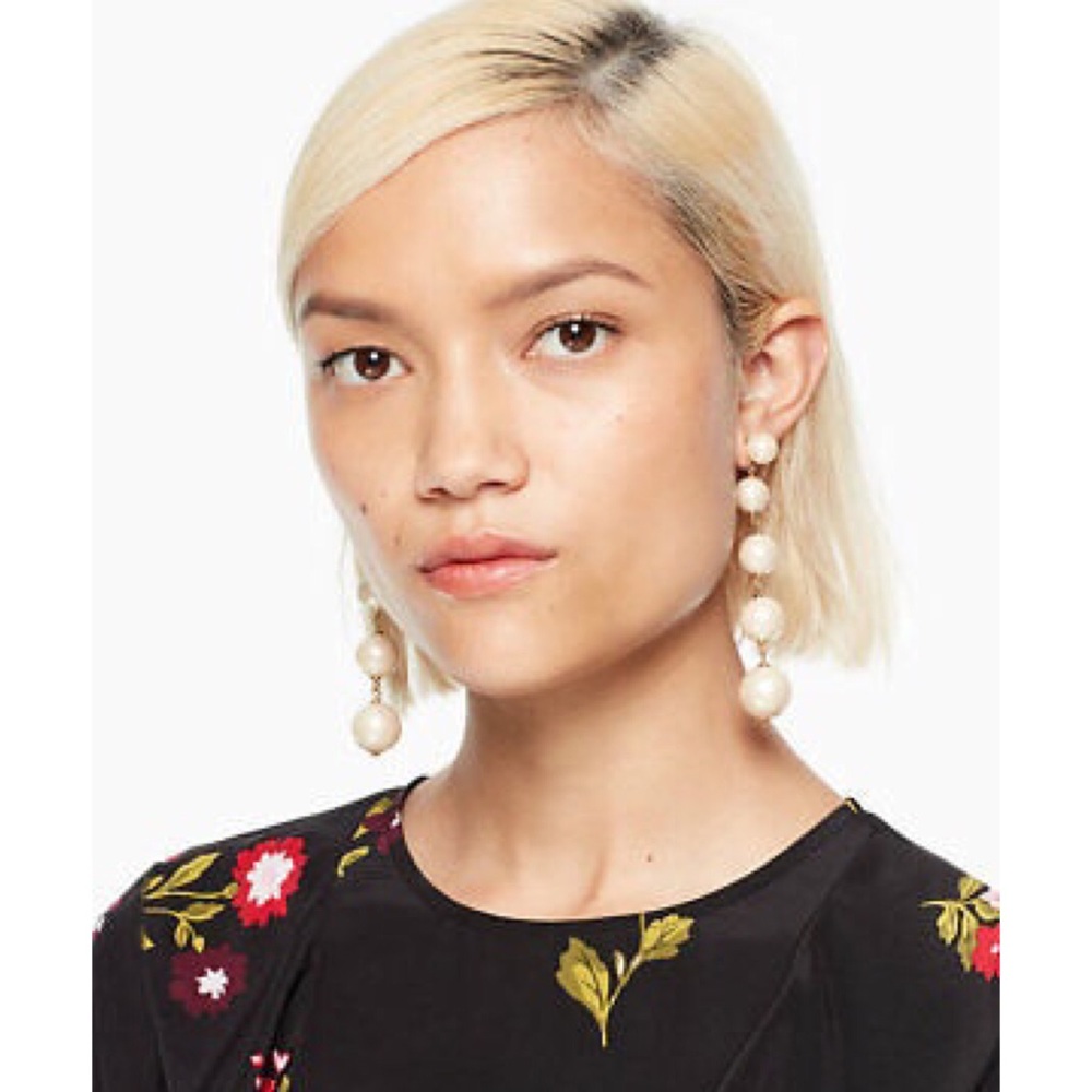 KATE SPADE • Golden Girls In Pearls Earrings - Picture 2 of 3